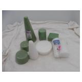 Foam flower arranging items