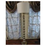 sTAND ALONE GERAT LAMP SILVER BUBBLE STAND