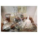 Assorted Kitchen Items