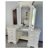 Stanley Furniture Dressing Table