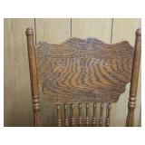 Oak Claw Foot Table w 6 Chairs "NICE"  Late Deliv