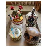 Music Boxes and Decor