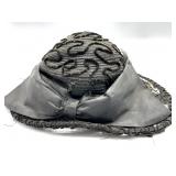 Antique Womens Hat - Wire Brim - 7" Head Hole