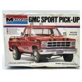 Monogram GMC Sport Pick-Up 1/24 Scale Plastic