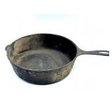 Wagner Ware Cast Iron Skillet 10" Wide