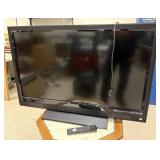 Vizio 42" Flat Screen TV w/ Remote