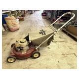 30ï¿½ Snapper Mower, 3 HP Briggs, Turns Over