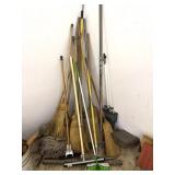 Brooms, Squeegees, Mops