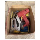 Staples & Staple Guns