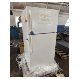 Tappan Refrigerator, 28'x29'x59', Worked when