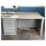 Workbench 72' x 30' x 33'