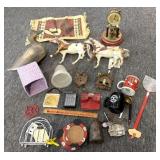 Vintage Plastic Toy Horses, View-Master, Plastic