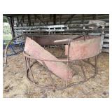 Round Bail Feeder, Needs Repair