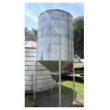 Overhead Feed Bin & Stand