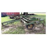 John Deere 100 Cultivator 12ï¿½