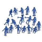 Vintage Spaceman Plastic Premiums Toys 2"-