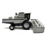 Ertl Deutz-Allis Cleaner L3 Combine Die Cast