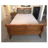 Queen Size Sleigh Bed
