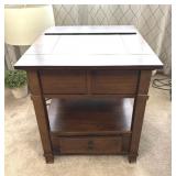 End Table, Hinged Top w/ Integrated Power & USB