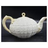 Vintage Belleek Tridacna Sea Shell Pattern
