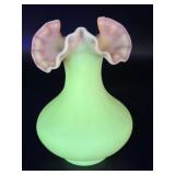 Fenton Burmese Uranium Glass Vase 7ï¿½
