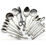 Antique Silverplate Serving Ware 9ï¿½ and Smaller