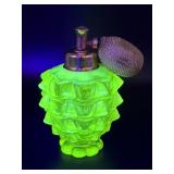 Vintage Fenton Topaz Opalescent Petticoat Uranium