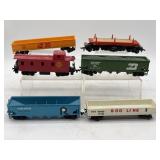 Tyco, Bachmann, and More HO Scale Train Cars 6"