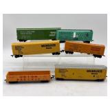 Tyco, Mantua, Bachmann, and More HO Scale Train
