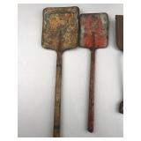 lot of toy shovels