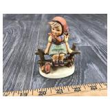Hummel "Just Resting" #112 3/0 TMK4
