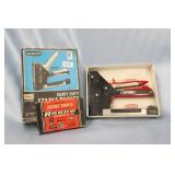 Stapler & Staples