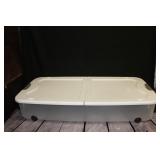Stow away tote w/wheels and lid Stow away tote w/wheels and lid