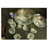Grappa 27pc Punch Set not all cups are in picture Grappa 27pc Punch Set not all cups are in picture