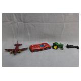 Lot Of Vintage Toy Cars / plane Lot Of Vintage Toy Cars / plane
