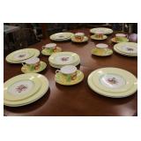Dish Set (everything you see in pictures) Dish Set (everything you see in pictures)