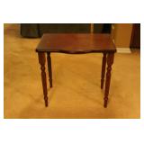 Side Table 11' x 16.5' x 16' Side Table 11' x 16.5' x 16'