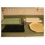 Tray, cutting boards & microwave bacon plate Tray, cutting boards & microwave bacon plate