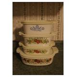 4 Corning Ware dishes all with plastic lids 3 glas 4 Corning Ware dishes all with plastic lids 3 glas