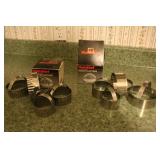 Biscuit Cutters 2 sets Biscuit Cutters 2 sets