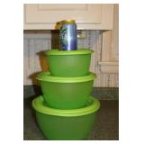 Set 3 Bowls with lids Set 3 Bowls with lids