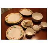 Eden field Expression Fine China Dish Set Eden field Expression Fine China Dish Set