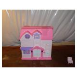 Doll house Doll house
