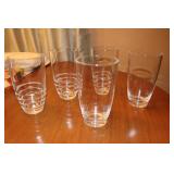 6 Glasses 6 Glasses