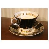 Queen Anne Teacup & Saucer Queen Anne Teacup & Saucer