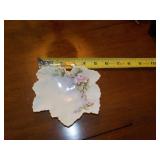O&E.G Royal Austria 5' Leaf Plate O&E.G Royal Austria 5' Leaf Plate