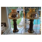 2 Vintage Lamps 2 Vintage Lamps
