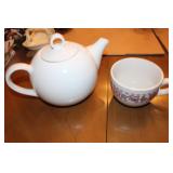 Teapot and Mug Teapot and Mug