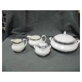 Royal Doulton Sarabande creamers, sugar and lidded