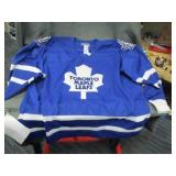 Toronto maple leafs jersey